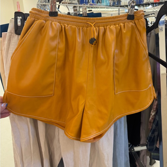 Staud Shorts - Picture 2 of 4